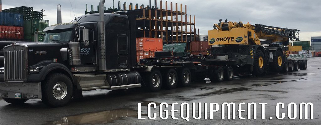 Grove RT890E Rough Terrain Crane.