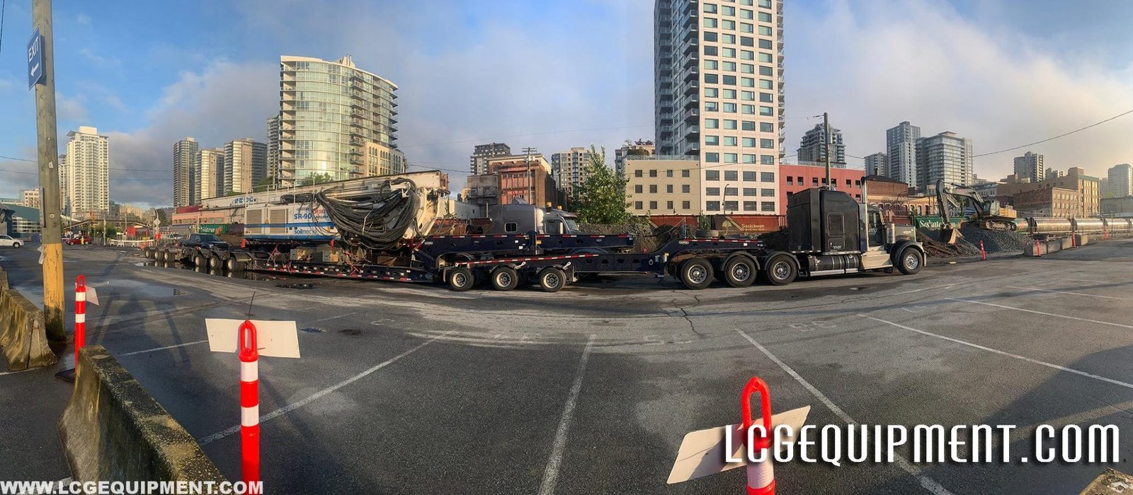 panoramic heavy haul image
